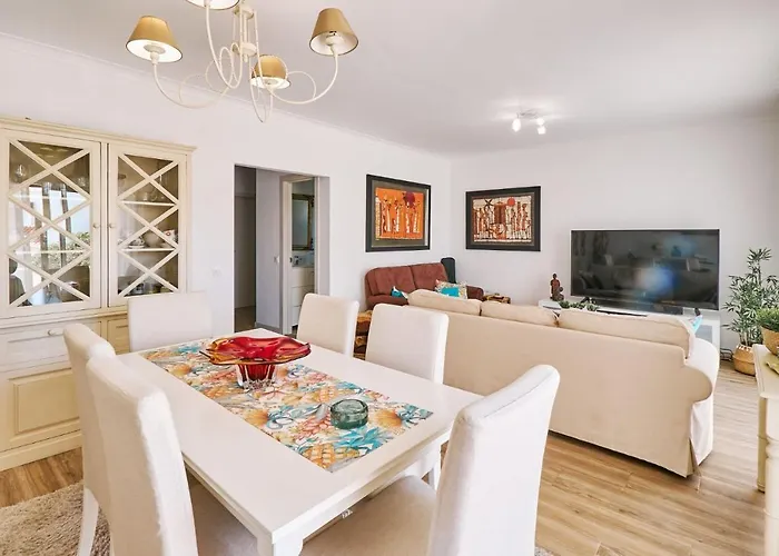 Casa Da Mit Poolanlage