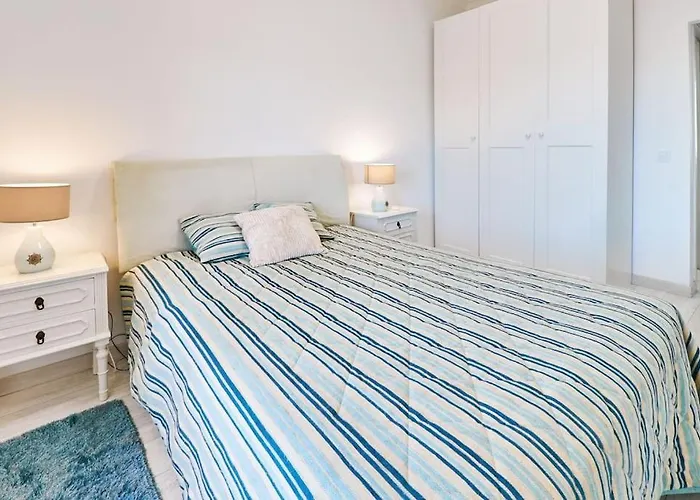 Casa Da Mit Poolanlage Nyaraló Porches