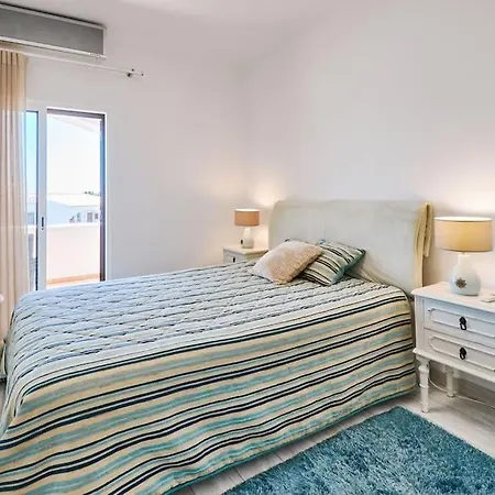 Casa Da Mit Poolanlage Сasa de vacaciones